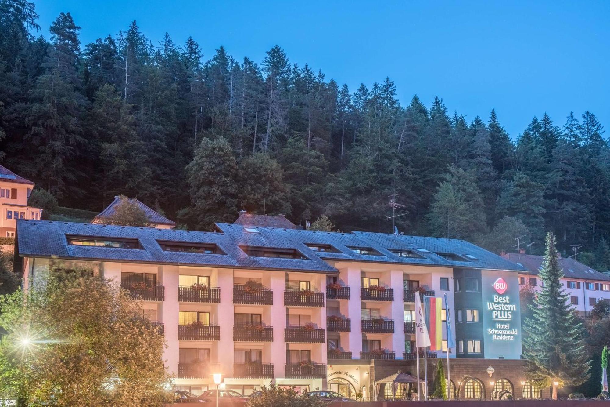 Best Western Plus Schwarzwald Residenz Triberg im Schwarzwald Exteriör bild